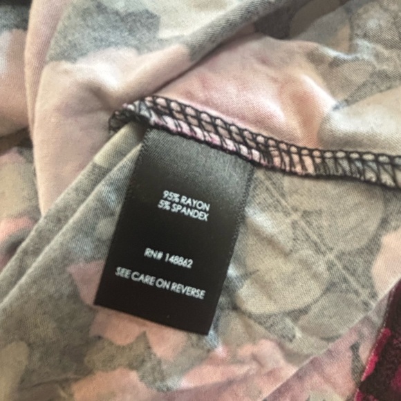 TORRID Spring Floral Black + Pink Dress V Neck and Quarter Sleeves M/L 10 00 NWT - Picture 6 of 14